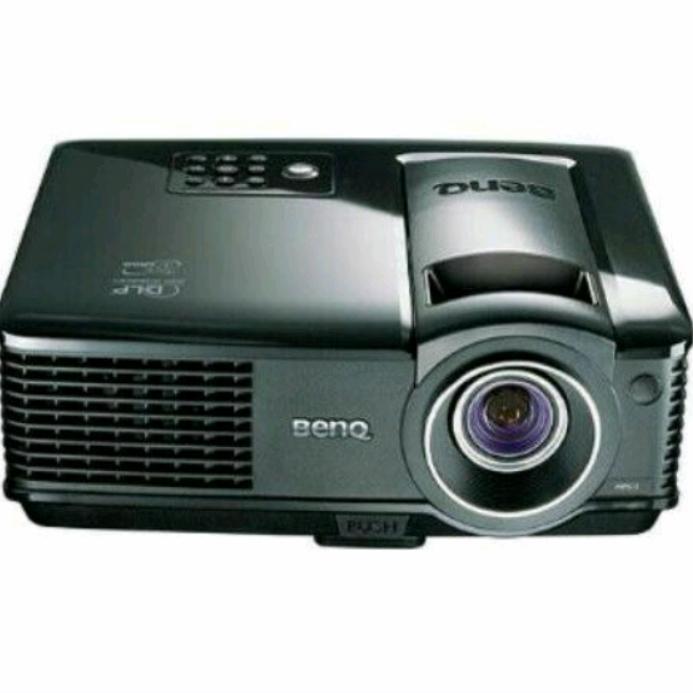 Sewa Proyektor di Semarang untuk Berbagai Kebutuhan Event